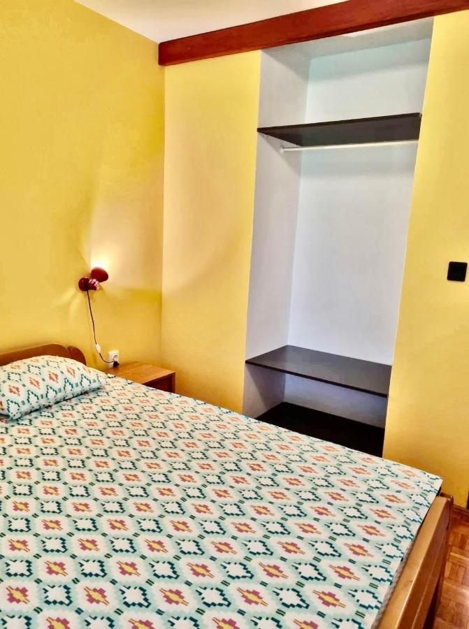Apartments Jelena Peroj Eksteriør billede