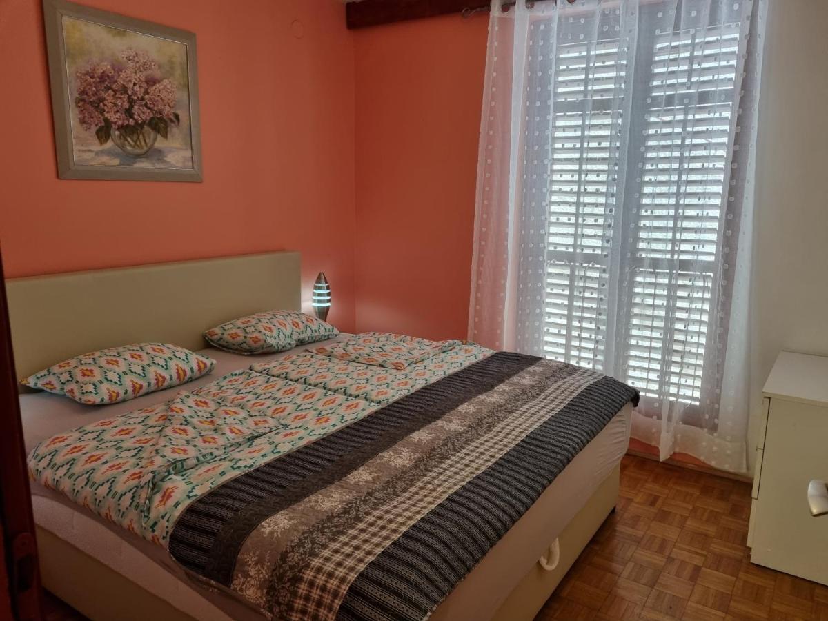 Apartments Jelena Peroj Eksteriør billede